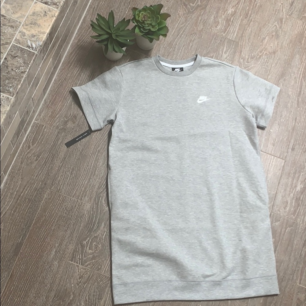 Nike loose fit dress